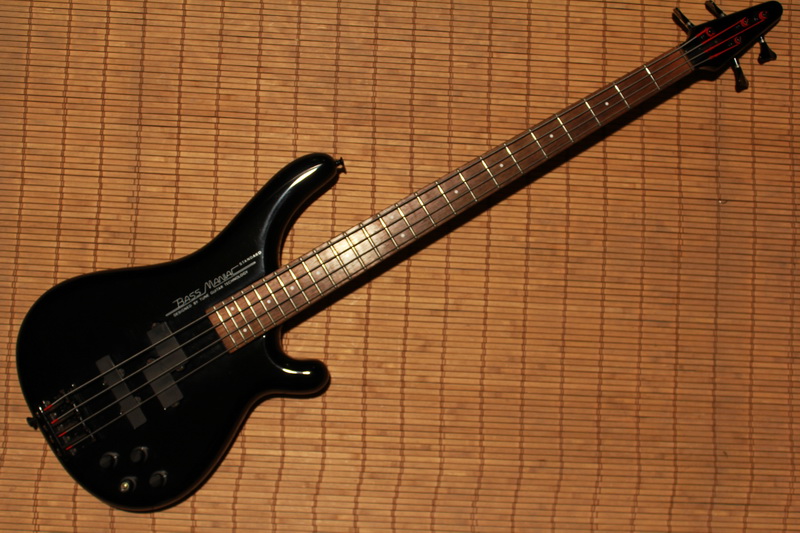 TUNE STB-1 Bass Maniac Standard BLK